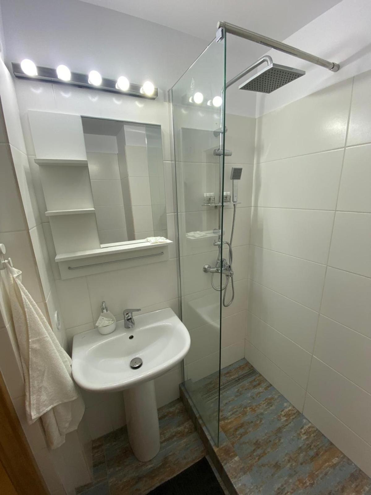 布加勒斯特Apartament Universitate公寓 外观 照片